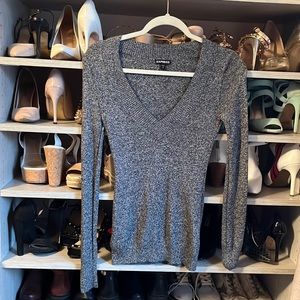 Size small super and stretchy soft v neck heather gray sweater